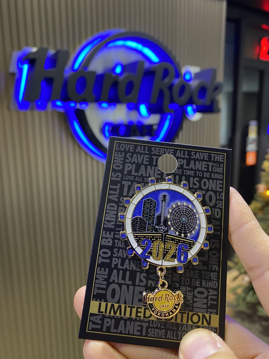 ハードロックカフェのピンバッジ✨ 2026年仕様でデザイン可愛かっ
