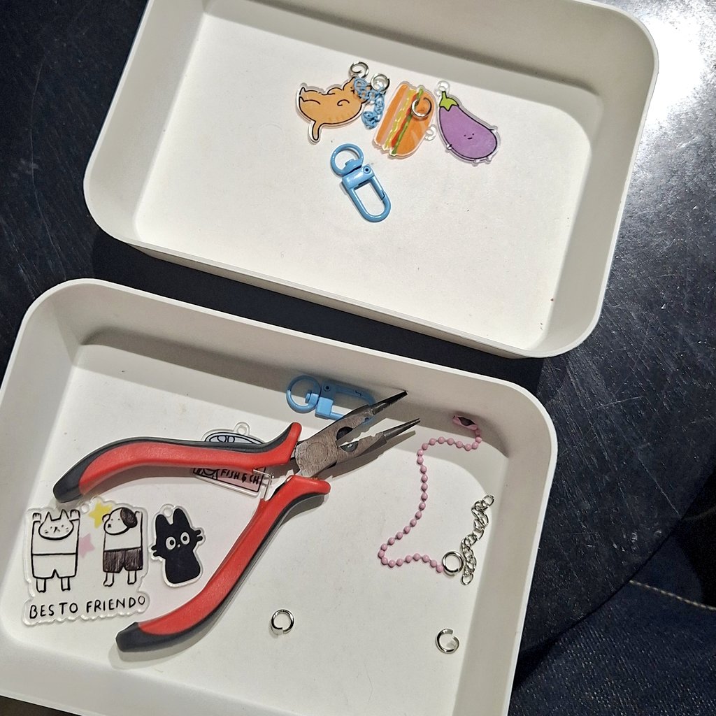 cecil ฅ^•ﻌ•^ฅ tweet media