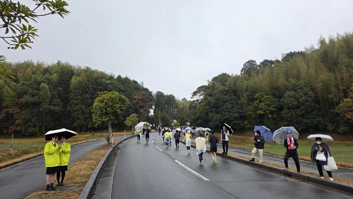 みえ松阪マラソン最後の激坂到着！！！
もう走れんから全部歩くのだ！！！

栄光のゴールはもう目の前に！！！

#みえ松阪マラソン