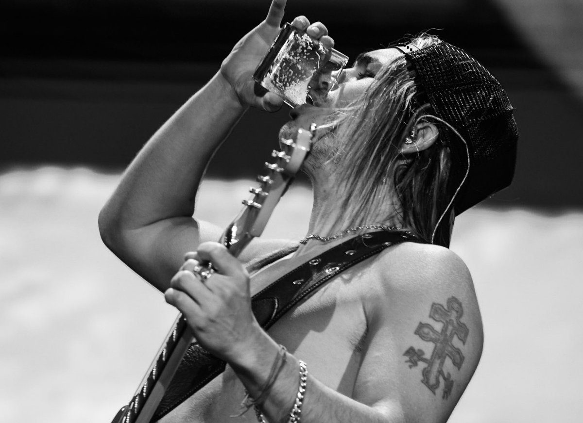 MONOGOMEZ tweet media