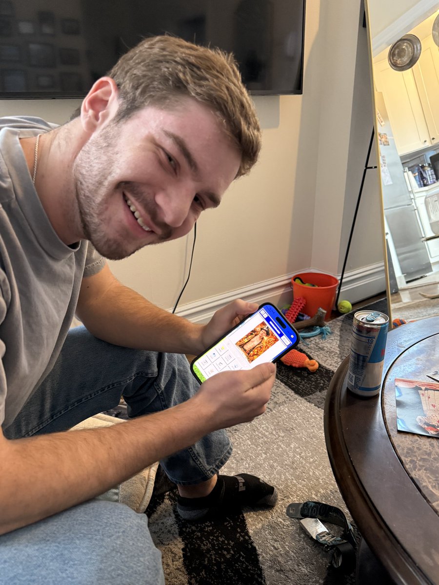 iamjasonlevin's tweet image. How to make sure your TestFlight runs well: 

Get a rocket scientist named @redbullfuturist to test your TestFlight 

The price: 1 Red Bull and some wagyu