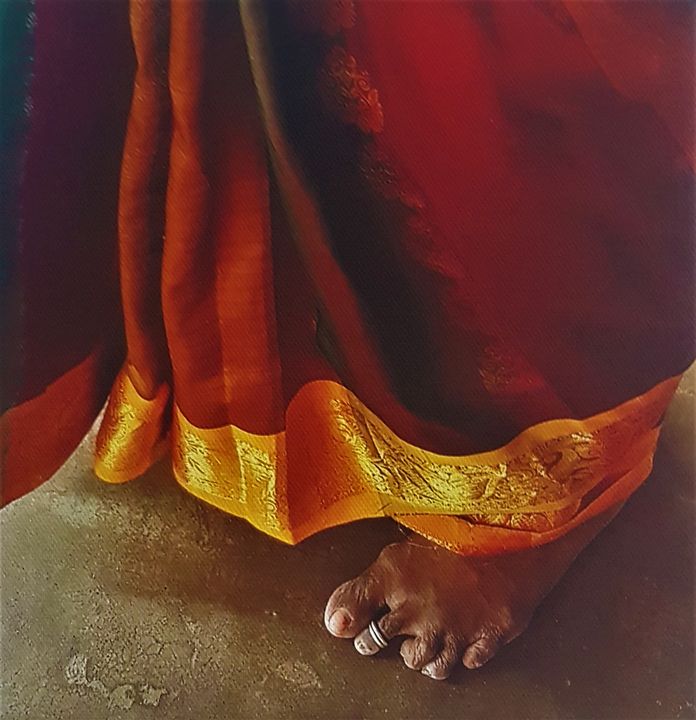 petalm's tweet photo. Art of the Day! "Foot of Old Woman in Sari". Buy at: https://t.co/ccadPpwEfd https://t.co/kKqjwrsfvu