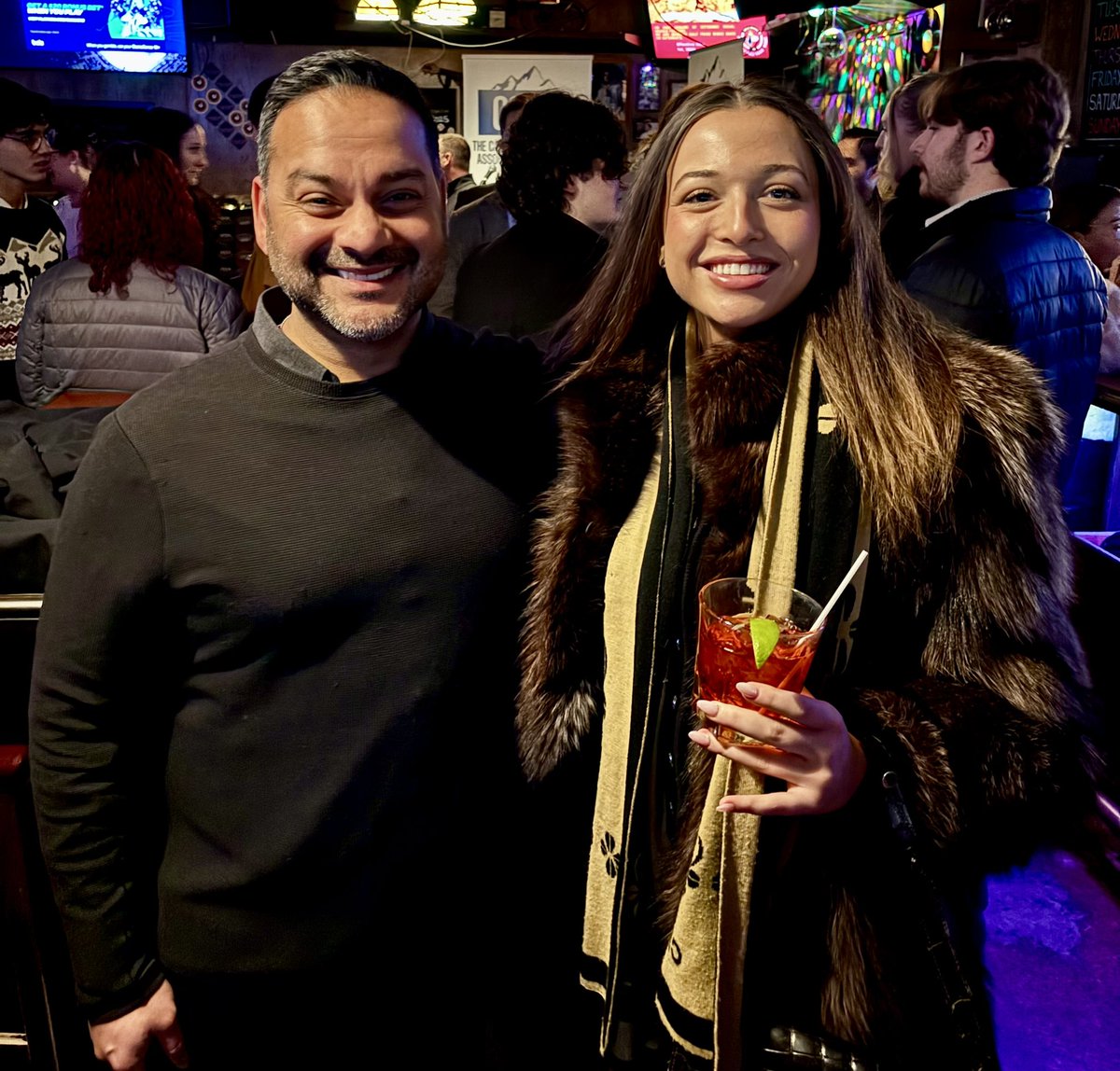 shuvmajumdar's tweet image. Christmas with the Campus Conservative Association of Calgary! 

As past president from a quarter-century ago, congratulations today on reclaiming your status as the largest campus club in Canada! 

Today, just as then, we stand united with unbreakable conviction and resolve to…