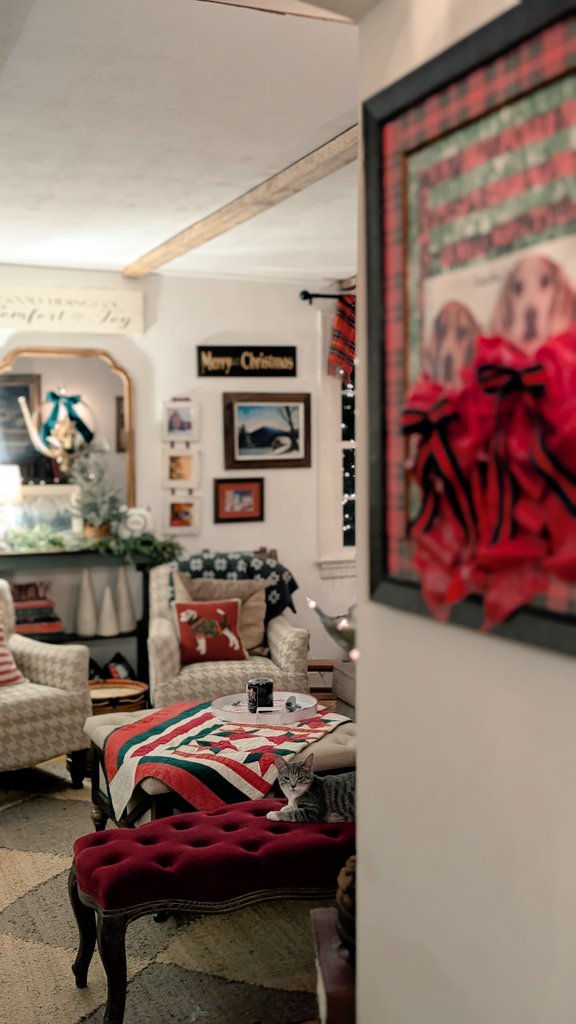 Jello and Hankface 🌈🌈😇😇 tweet media