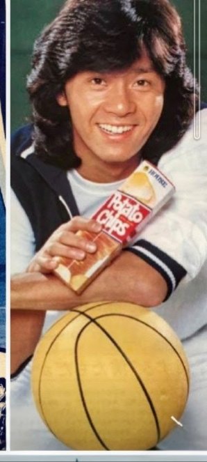 XLi1VIbOiiXcbCs ひとすじちゃんモーニングヒデキ❤️悩む