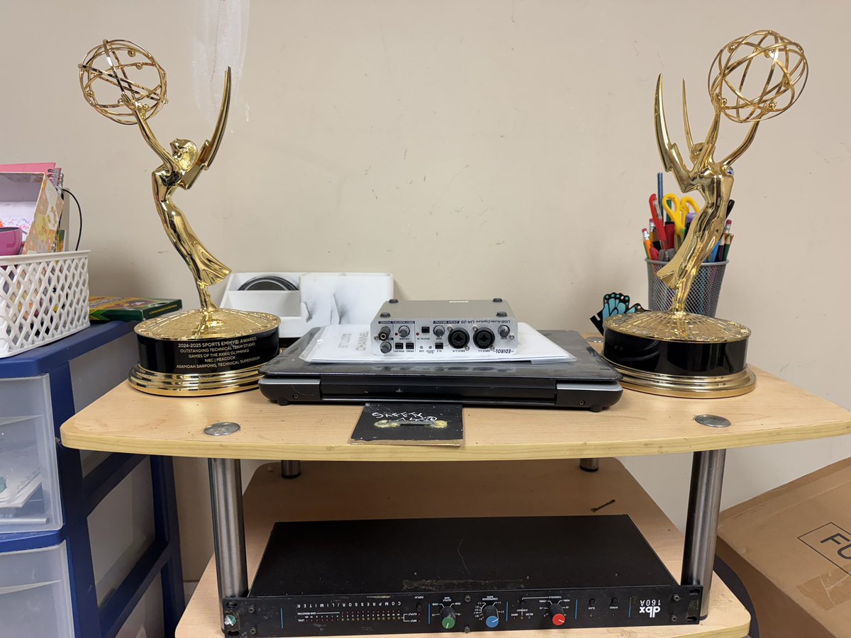 bblessworld's tweet image. Still waiting for @MATHHOFFA to invite me to the show as a 3 time Emmy award winner