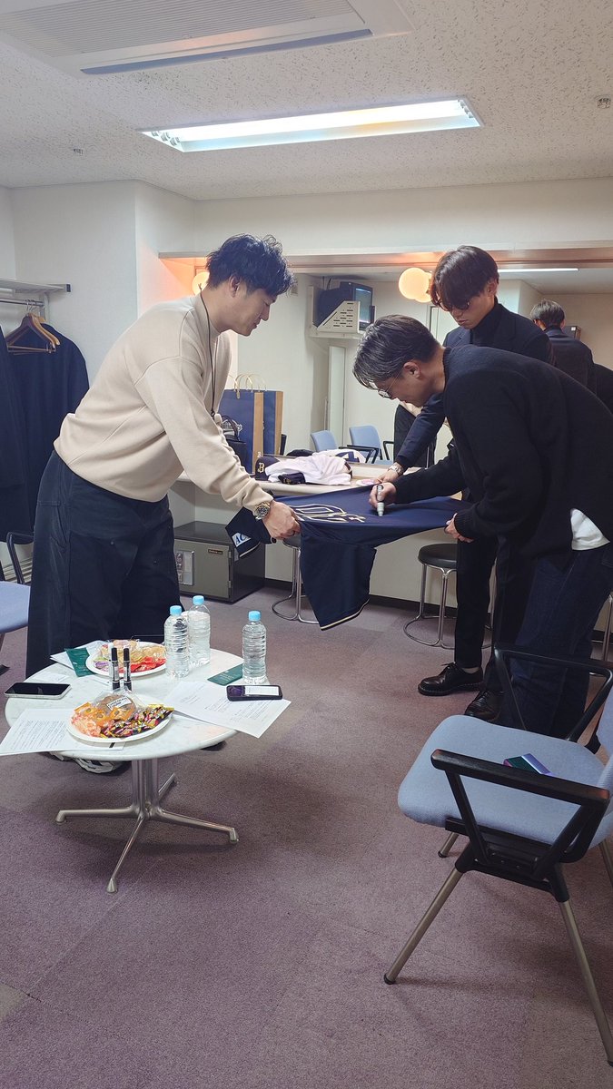 ゼロハチトーク tweet media