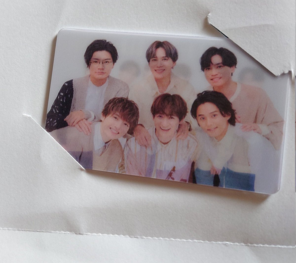 nikukuehinketu's tweet photo. 無事キスマイFC入会！！！カード何かすごくない！？角度でお写真変わる！！しかも物理的に重い！サービス精神の働きどころがおもろすぎる　ちなみに624000番台でした https://t.co/g4rEKe65bc