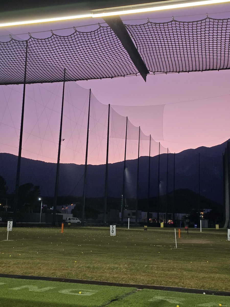 _sookatia's tweet photo. #golf https://t.co/7NISBhKKnQ