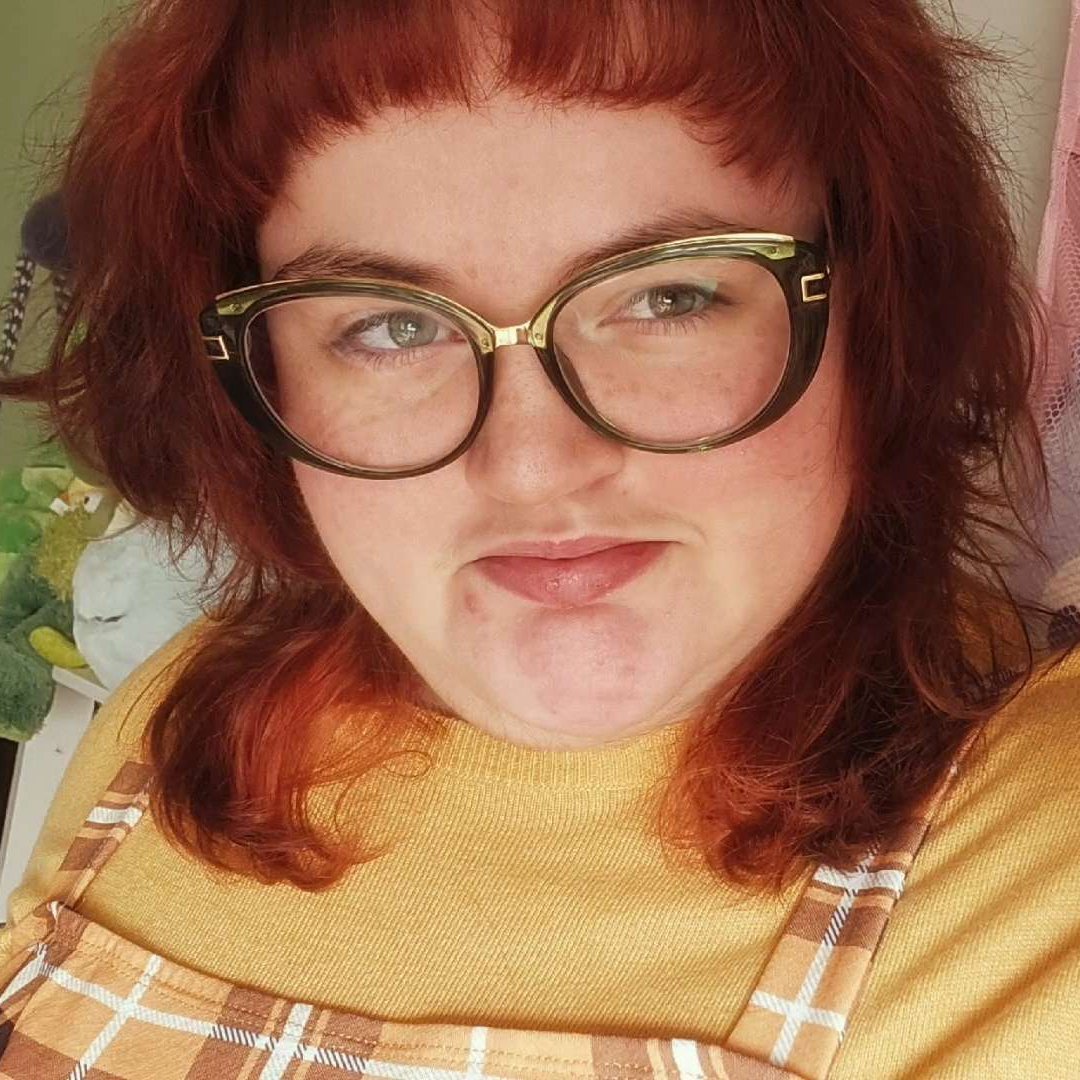 lyramast's tweet image. ♡ #promotwt #moothunt #lesbiantwt #wlwtwt ♡

hello lesbians I am looking to make friends !!

• she/they/he, 22, MDNI pls
• I love to read and write
• I love adventure time !! I have a fern tattoo !
• I'm bad w DMs lol

like or rt for moots ! check my bio for strawpage &amp;lt;3