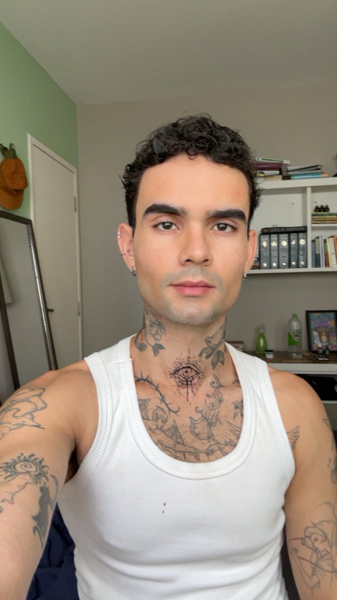 artlogando's tweet image. 