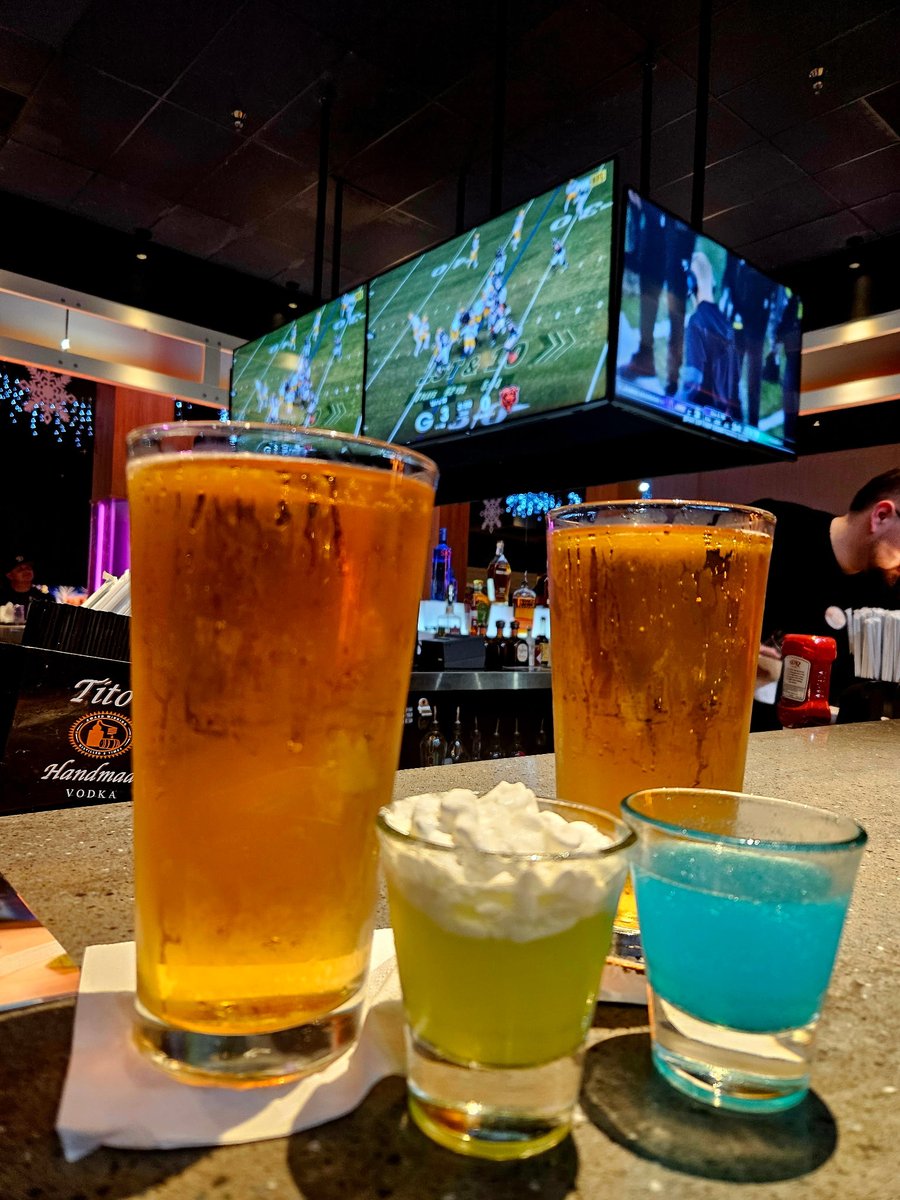 MasterDeath8's tweet image. Go Pack Go!!