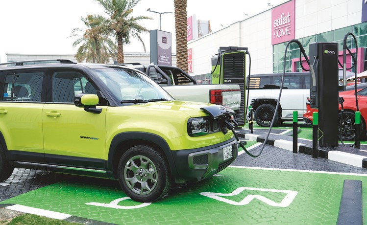 «صناعات الغانم» تُطلق «برق».. مشغل الشحن فائق السرعة في الكويت 