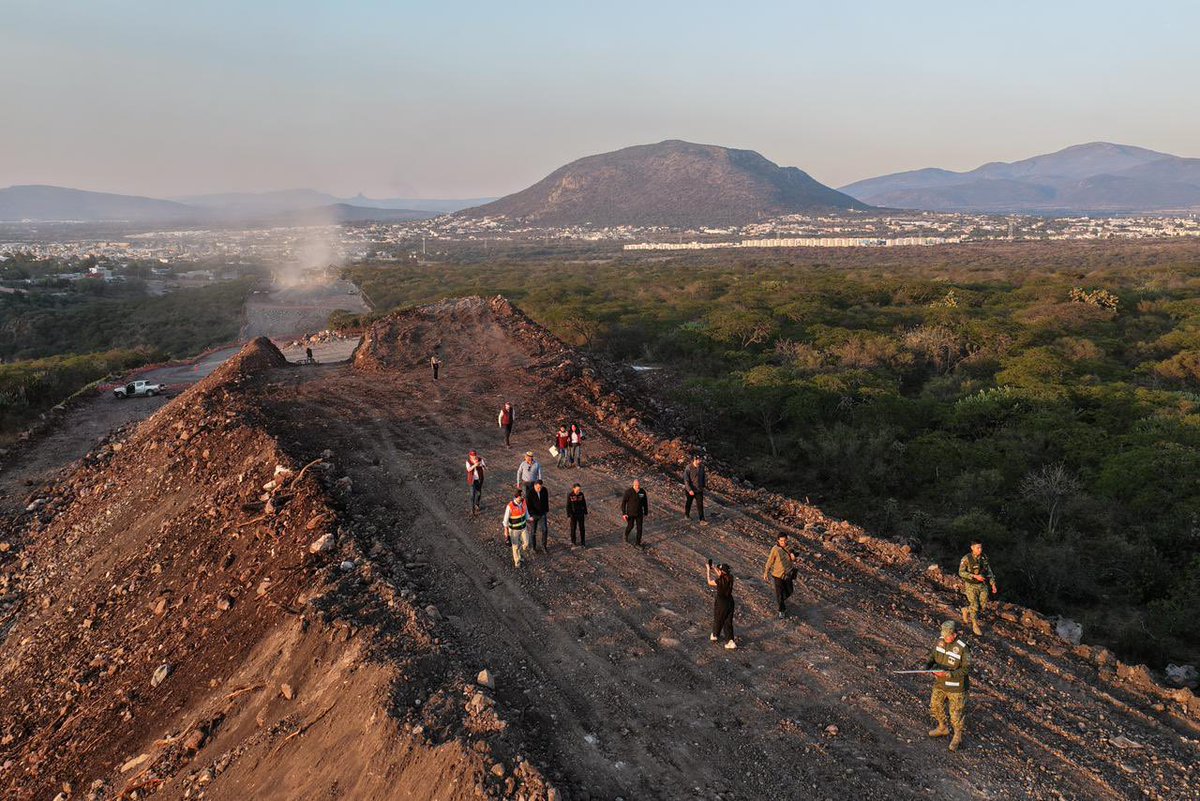 Néstor Núñez tweet media