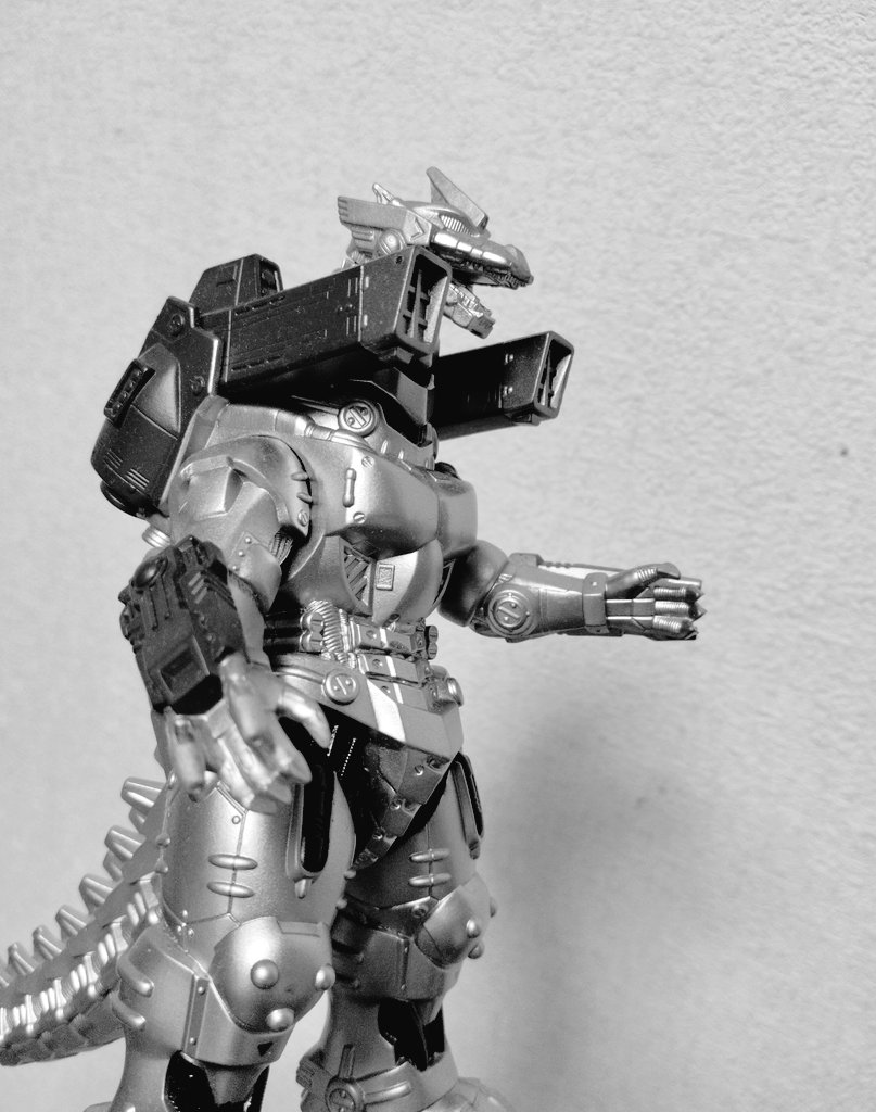 走る〜 いつも通りいつもの4キロ 雨ぞな 本日は三式機龍