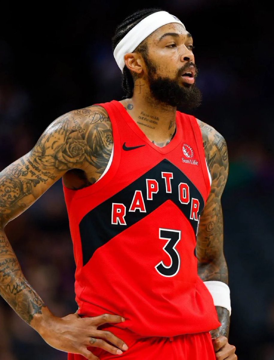 TheHoopCentral's tweet image. Brandon Ingram tonight:

24 Points
7 Assists 
4 Rebounds 
10/17 FGM
35 Minutes