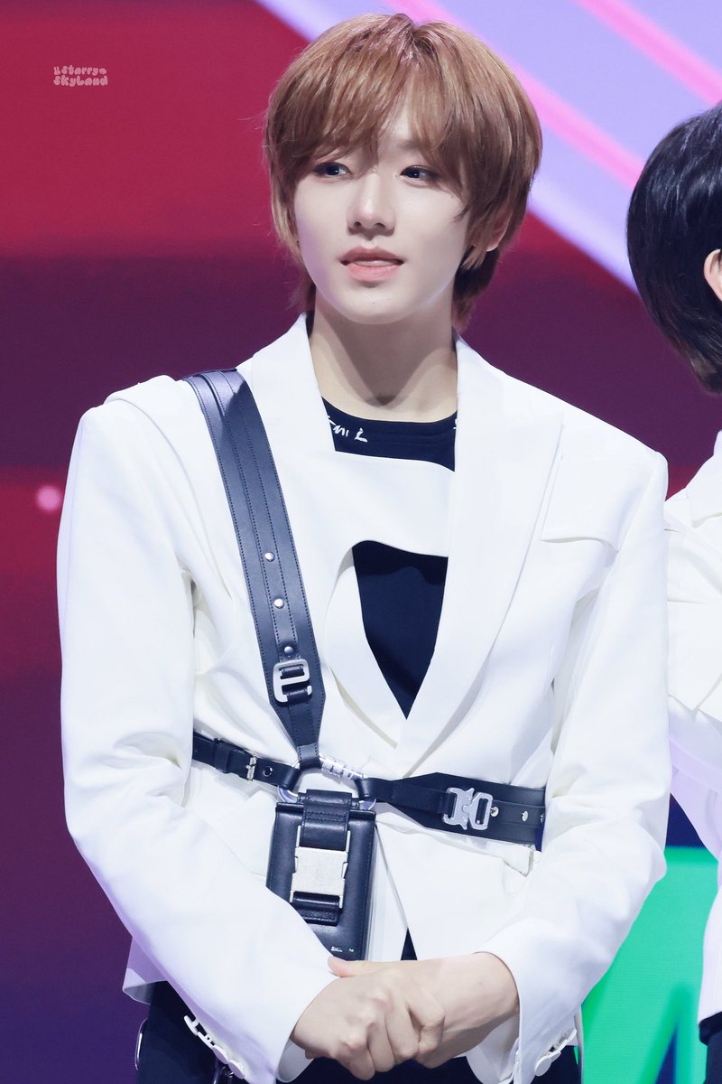 251220 멜뮤 MMA 

축하해용🥳

#IDID #아이딧 #PUSH_BACK
#JEONGSEMIN #정세민
#CHUYOOCHAN #추유찬
#JANGYONGHOON #장용훈