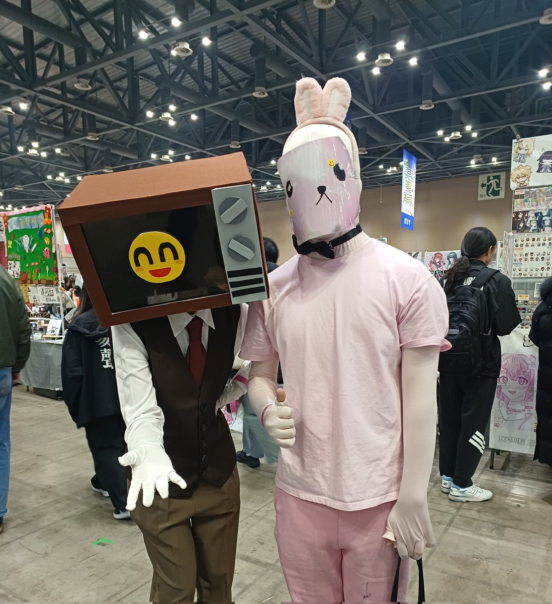 서코 왔다가 브라운하고 착친하고 자만추함