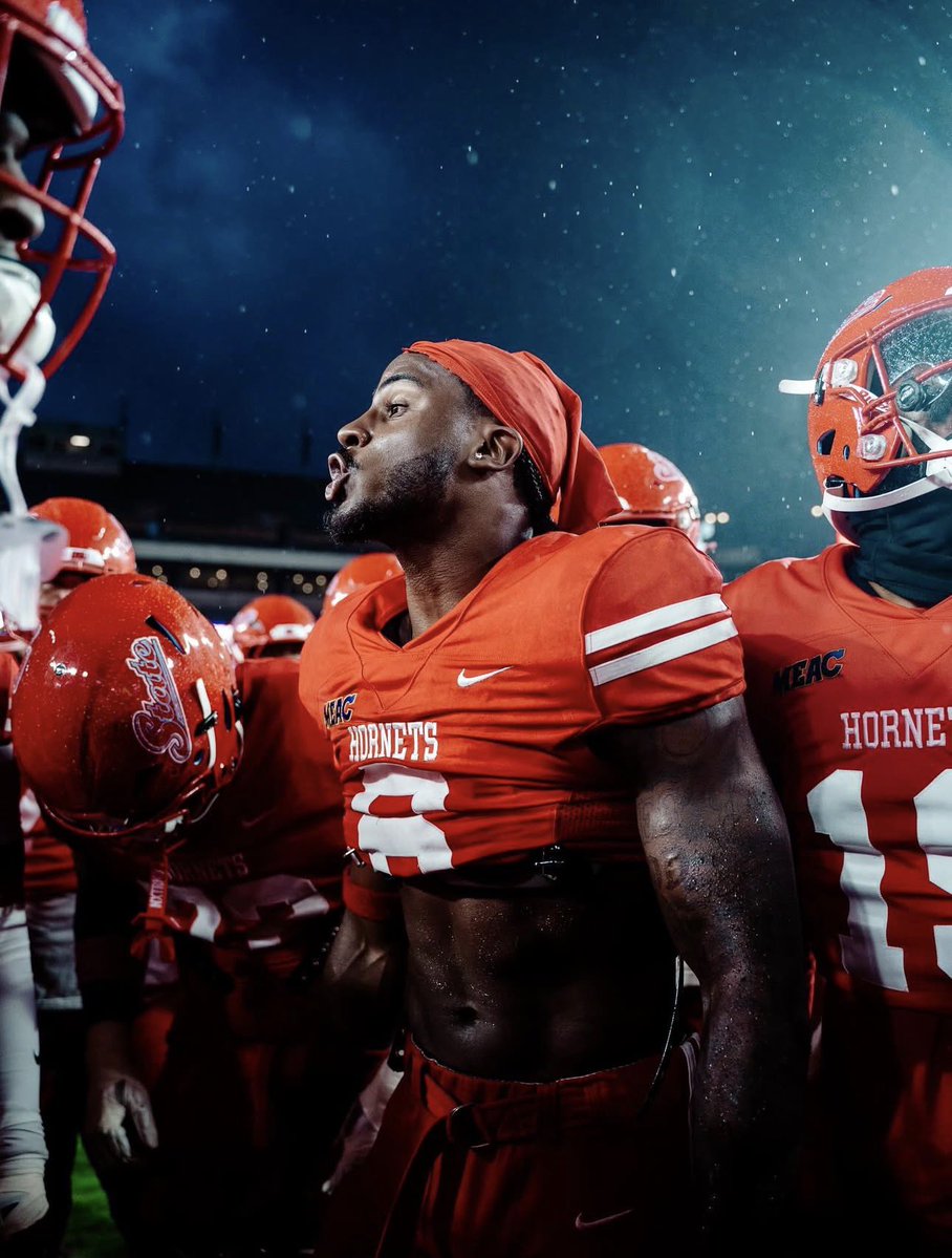 thatkiddamari's tweet image. After a great conversation with @Coach_Swest I'm blessed to receive my 2nd d1 offer to Deleware State University!
@lane_chrys22 @PrepRedzoneMD 
@DelawareStateFB @DeSeanJackson10 @DundalkFootball