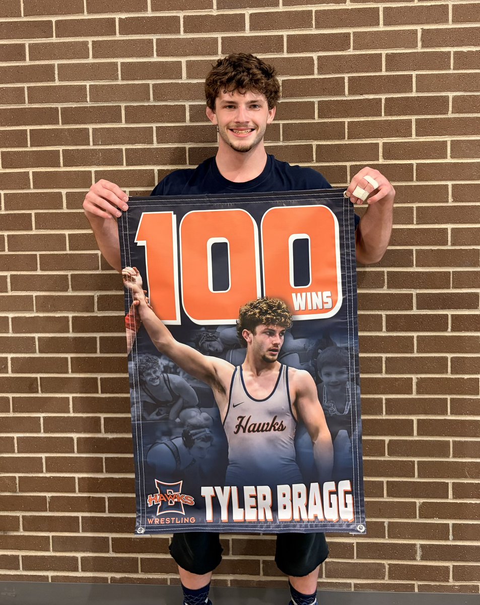 CoachLarsonOE's tweet image. Tyler Bragg picks up his 100th varsity win today at the Scott Bacon Classic! We are proud of you, Tyler! Now let’s go get some more!