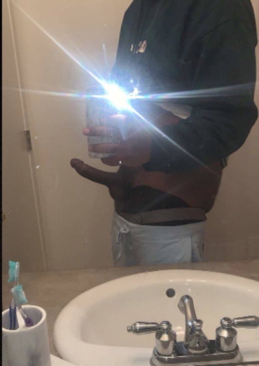 Quis is 8 inches 😍 tweet media
