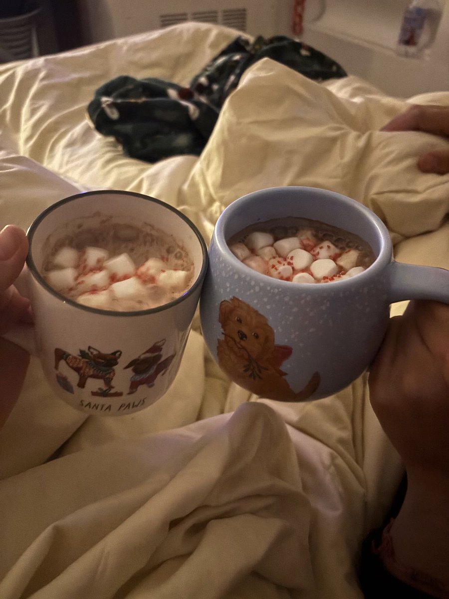 VALHXLLAS's tweet image. ༑

Baby, it’s cold outsideeee🎶

༑