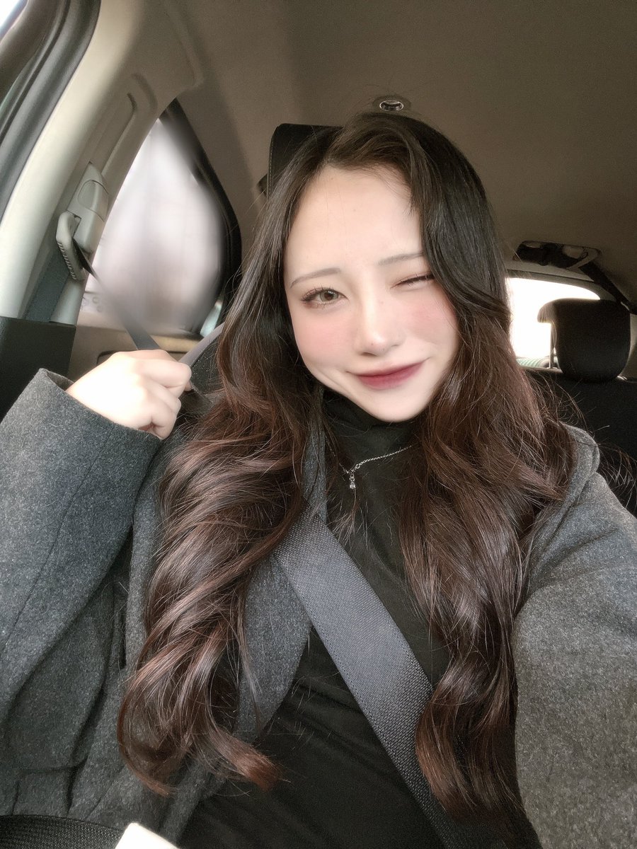 ★みみこページ★ ◤数量限定◢ みみぴコラボ MOLZ缶バッジくじ – MOLZ MART