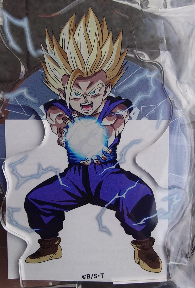 アニメイトブースでドラゴンボールZグッズ購入。 プティクロワッサンは