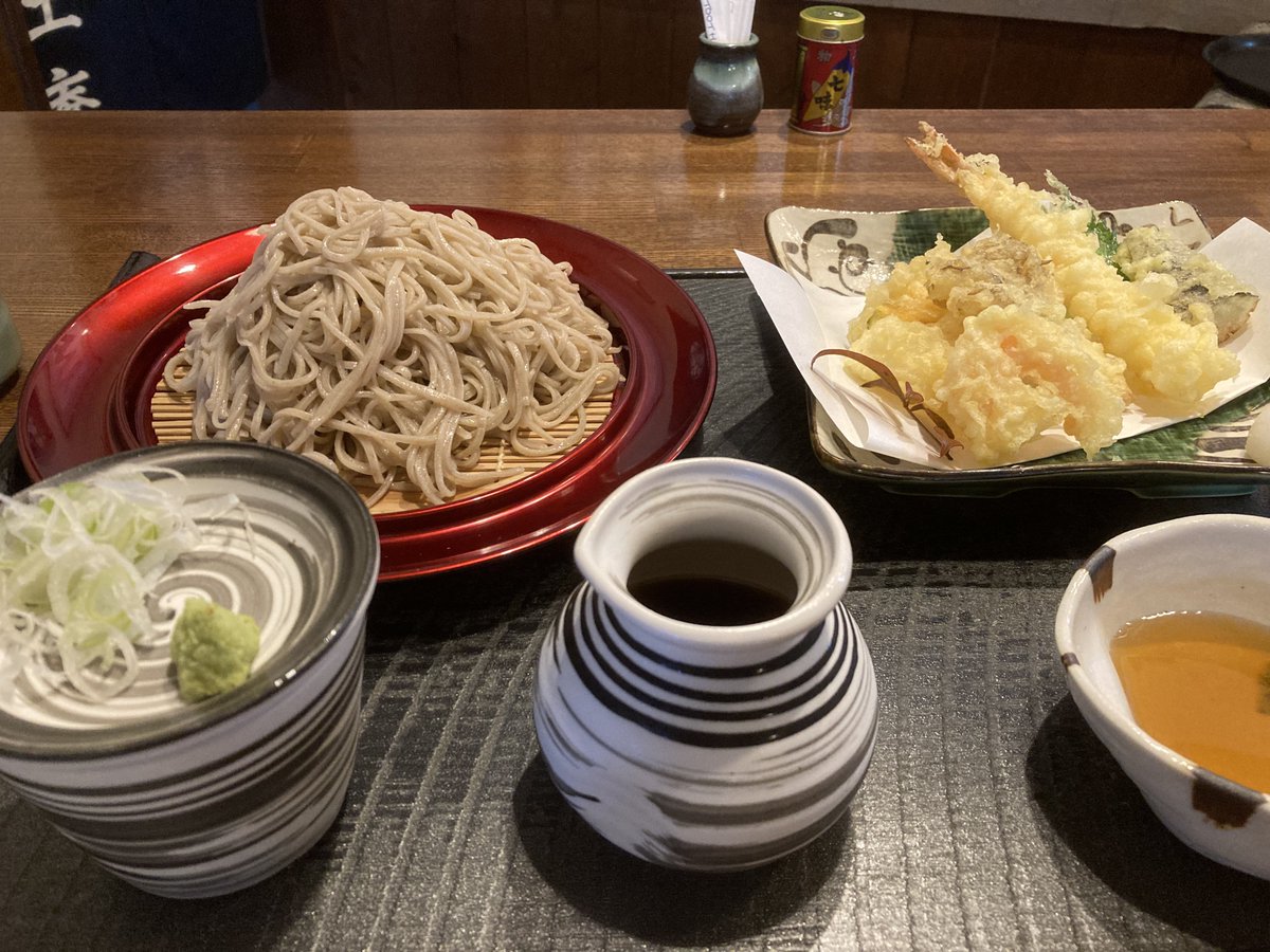 ぷぷです(´◡` )♩ この子がいなかったら大学卒業できなかったリア友ちゃん #ちなぷぷ