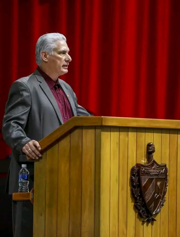 Díaz Canel: ¡Que el 2026, Año del Centenario del Comandante en Jefe, nos encuentre peleando, y más unidos que nunca!. #LatirAvileño <a href="/JHGcasanova/">julio Heriberto Gómez Casanova</a>
