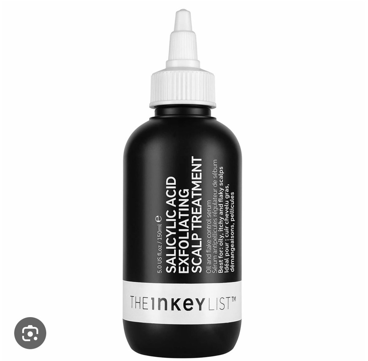 اللي يعانون جربوا هذا المنتج عبارة عن مقشر حمض ساليسيليك للفروة يحط عليها قبل الاستحمام بـ١٠ دقايق يقلل الدهون من الفروة 
حمض الساليسيليك معروف انه يقلل الدهون بالبشرة فهذا مخصص لفروة الشعر 
وايضاً استخدموا شامبو منقي كل فترة 
الشامبو المنقي يستخدم كل ١٠ ايام كذا ما يستخدم يومياً