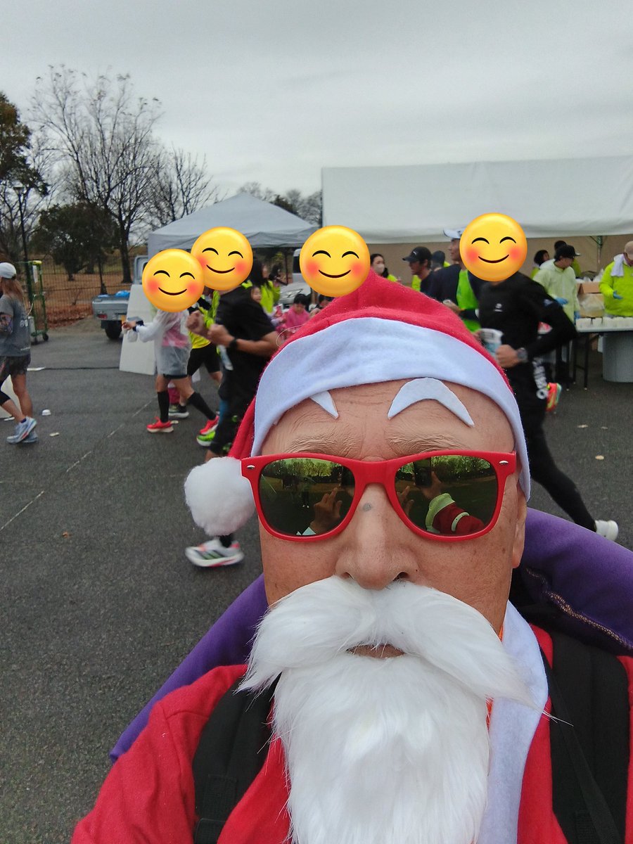 みえ松阪マラソン 16.5㎞中間地点 雨☔の中頑張って👍 コスプレ応援