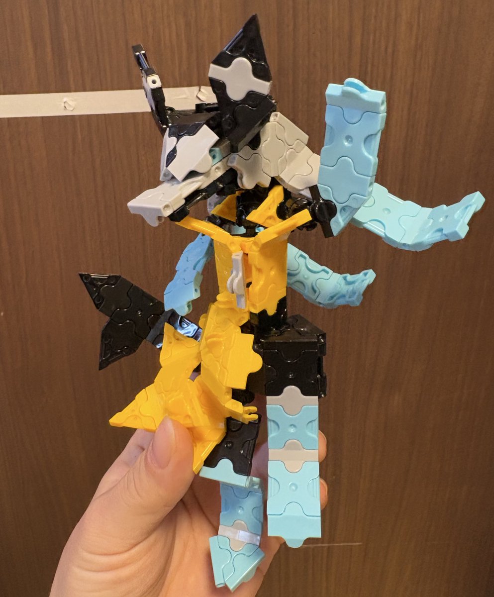 さて前髪とスタンドをどうしようか…
#LaQ #メガルカリオ