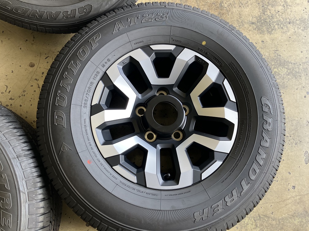 ランドクルーザー70純正入荷！ ＃トヨタ ＃TOYOTA ＃ランクル ＃新車