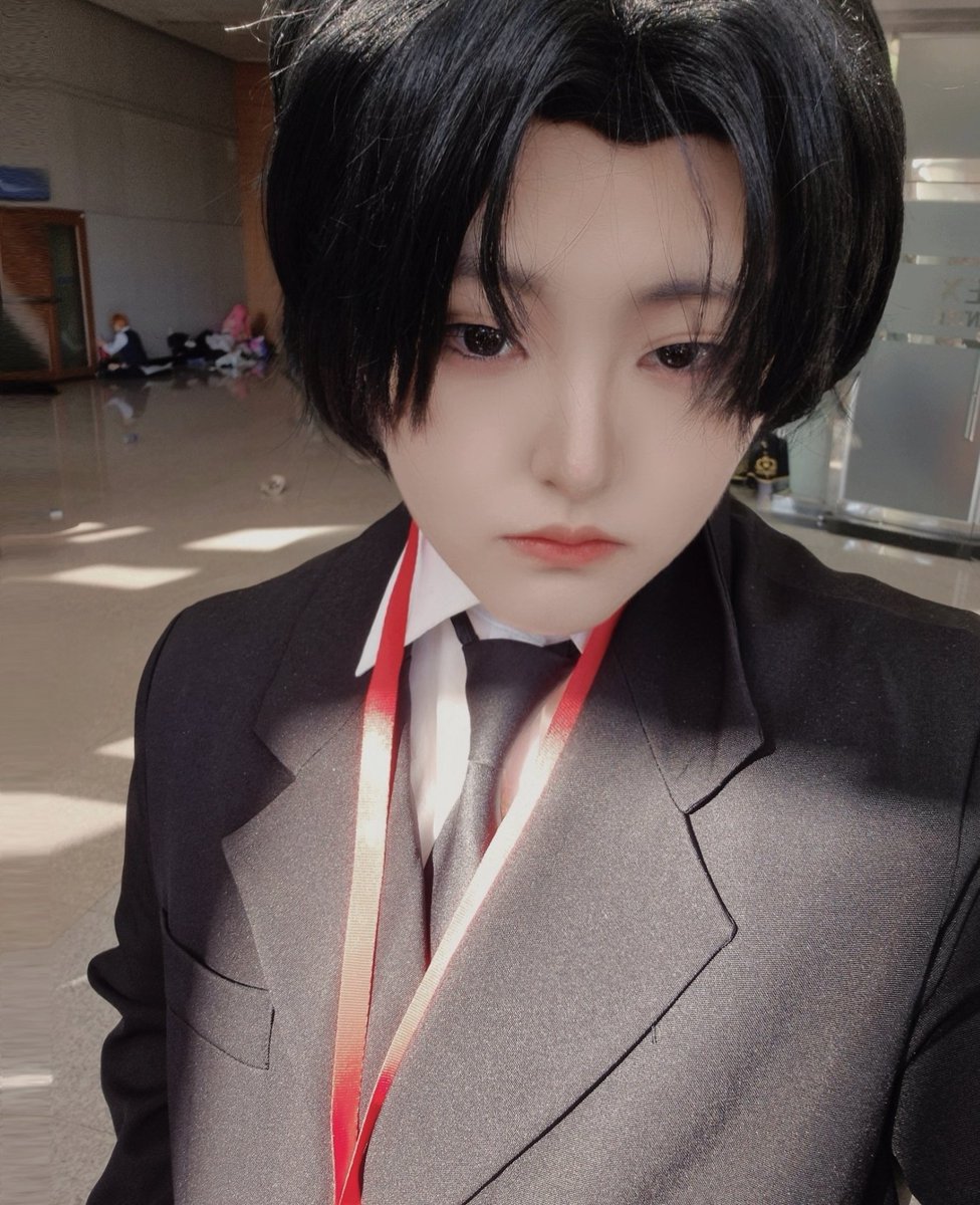 이상한??사람들 돌아다니는데 이건 무슨 괴담인지.....