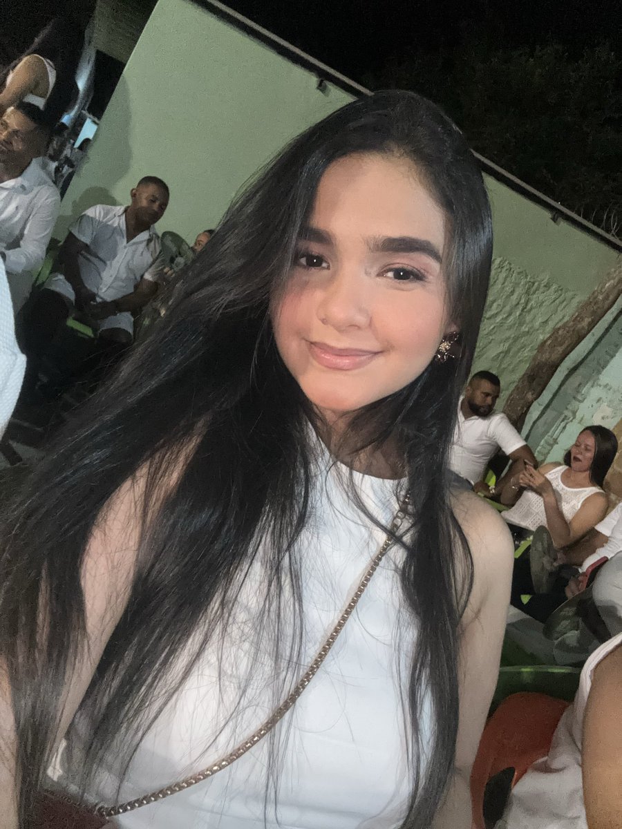 Alejandra tweet media