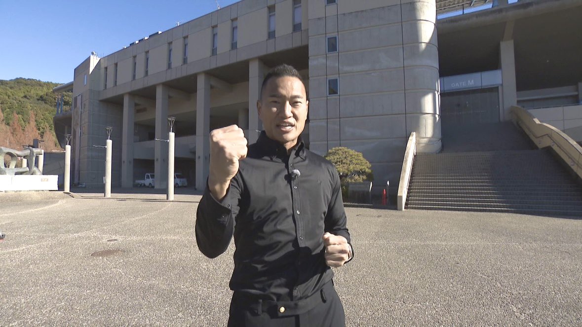 年内最終回！👀💪🏻⚽️
今日のKICK OFF! SHIZUOKAは…

◻️藤枝ＭＹＦＣ槙野智章新監督の就任会見に鄭大世さんが潜入！まさかの爆笑会見に！？

◻️２０２５年のＪリーグ総まとめ
ＭＣ中川絵美里が県勢年間ベストゴールを決める特別企画！

◻️浜松開誠館 全国選手権へ
初戦で激突する長崎代表を徹底分析！