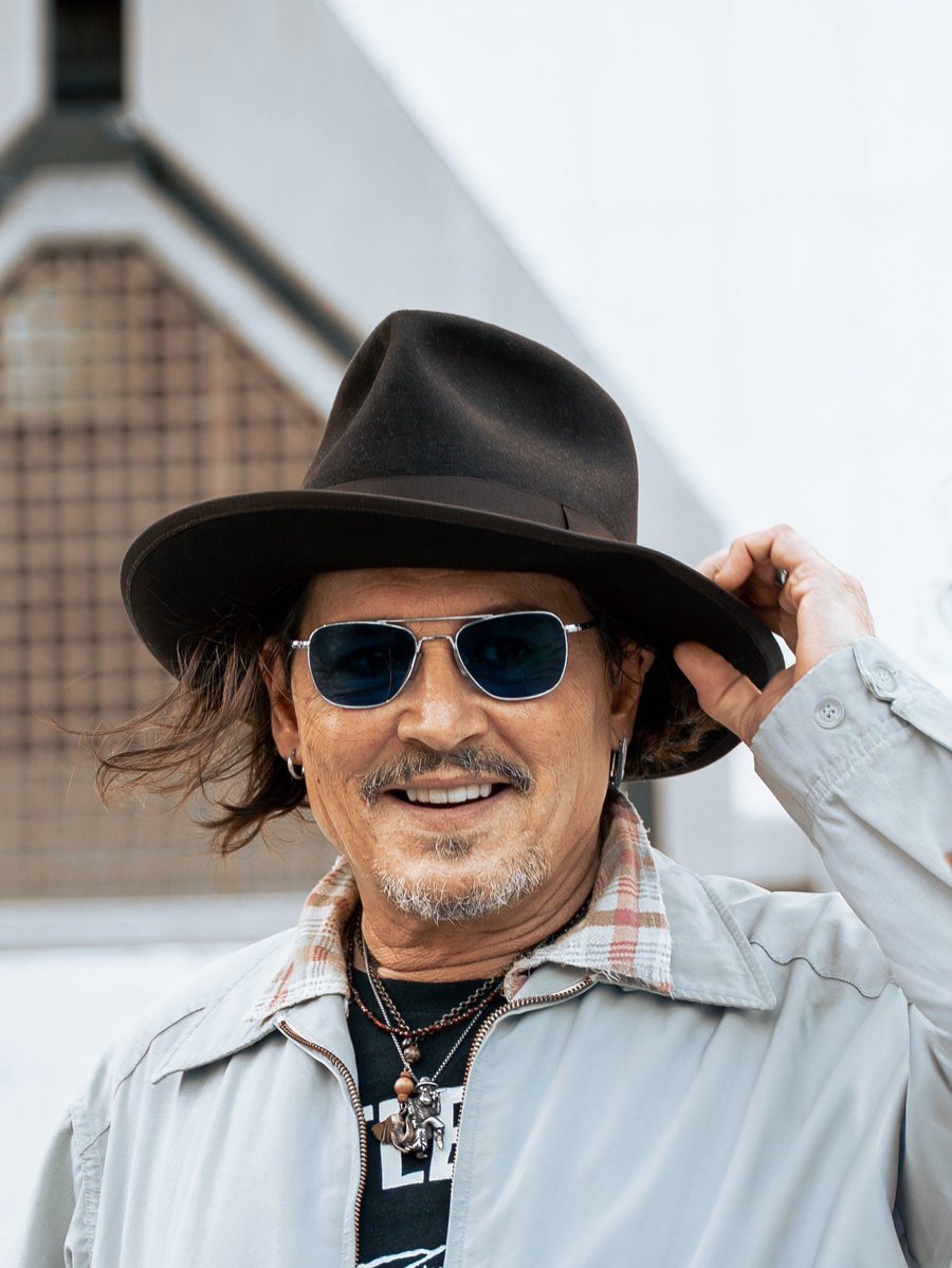 ジョニーのネックレス、何処かで見た事あるなと思って調べたらやっぱり