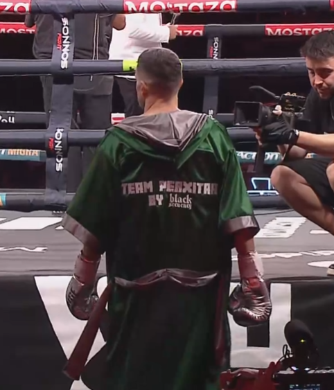 Perxeros ⋆* tweet media