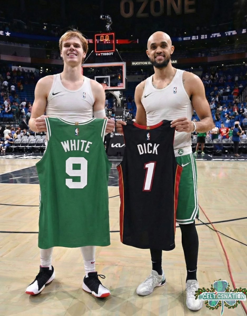 BotUpNext1's tweet image. Shout out Dennis Rodman