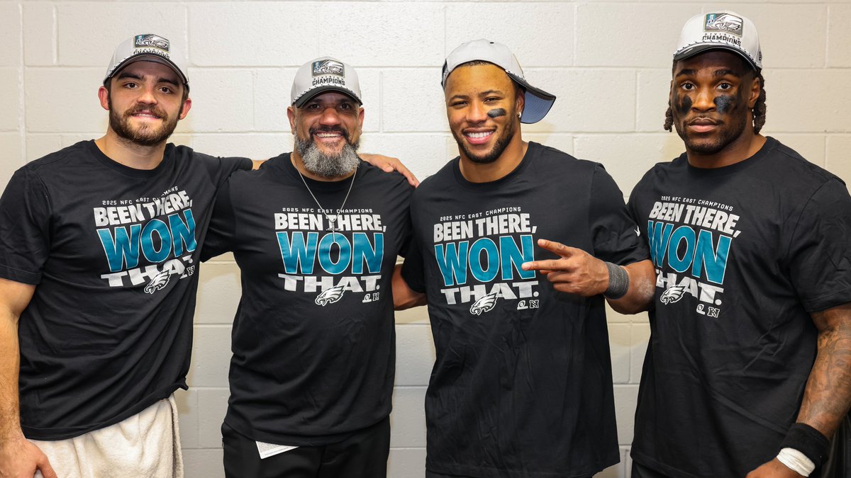 Eagles's tweet image. Hat and T-Shirt Game ✅