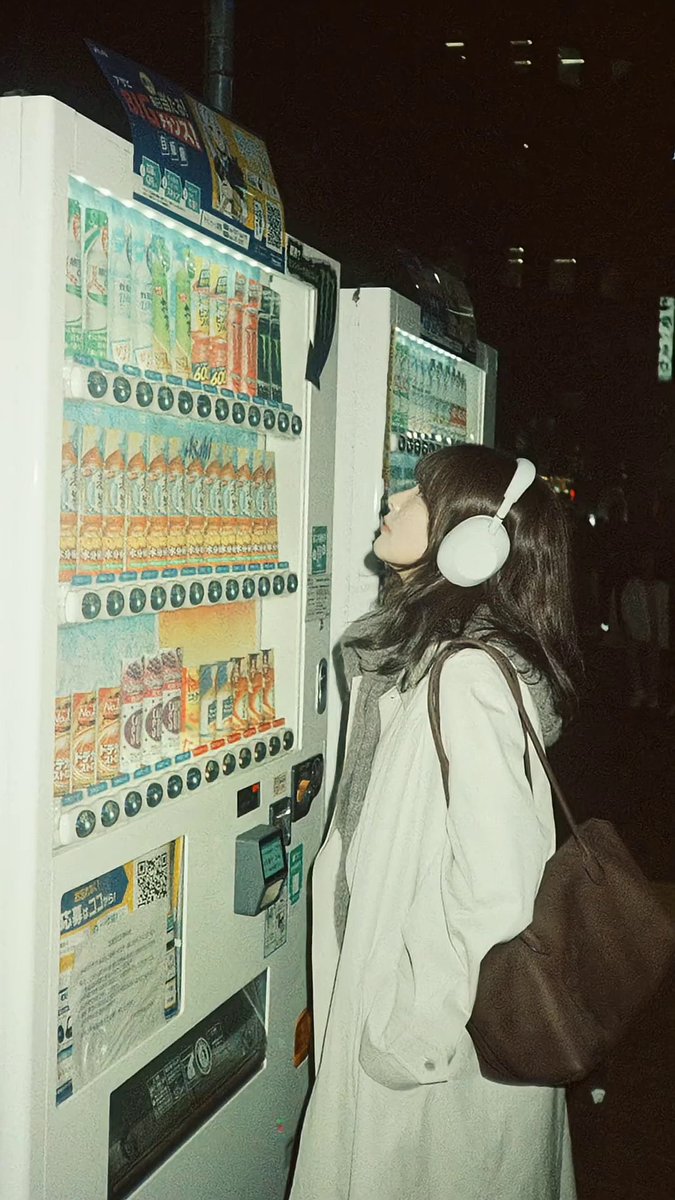 seulreneutt's tweet photo. she looks like a dream https://t.co/b19uLd6KDS