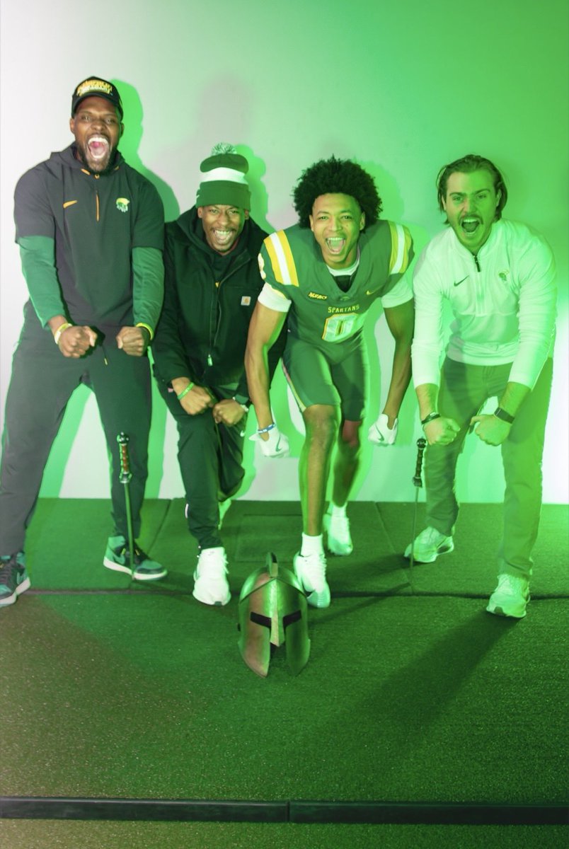 javier_waldron's tweet image. 100% committed to Norfolk State University BEHOLD 🔰
@NorfolkStateFB 🟢🟡