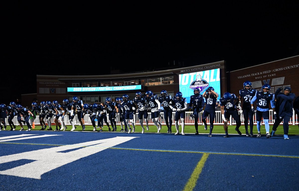 A season we’ll never forget ✌️

Thanks <a href="/NovaFootball/">Villanova Football</a> for a great season, and thanks Nova Nation, for being there every step of the way! 💙