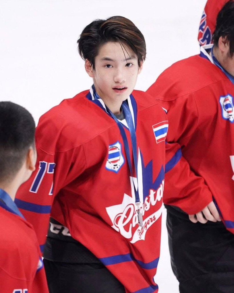 phup1nk's tweet image. ภาพที่เป็นไวรัลทุกช่องทาง ตั้งแต่สมัย poohtatchai จนมาสู่ peemtanat ในตอนนี้้ จิ้มลิ้มปัญญากุลส่งออก รุ่นสู่รุ่นมากก 😭😭😭