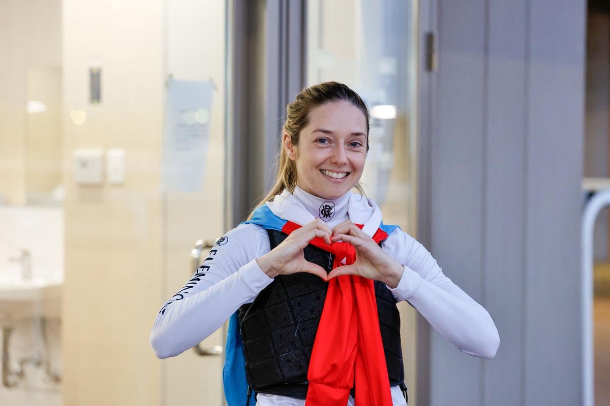 ミカエル・ミシェル 直筆サイン付き写真 南関東競馬 JRA 証明書付き1枚① ミカエル・ミシェル 直筆サイン付き写真 南関東競馬 JRA 証明書付き1枚③