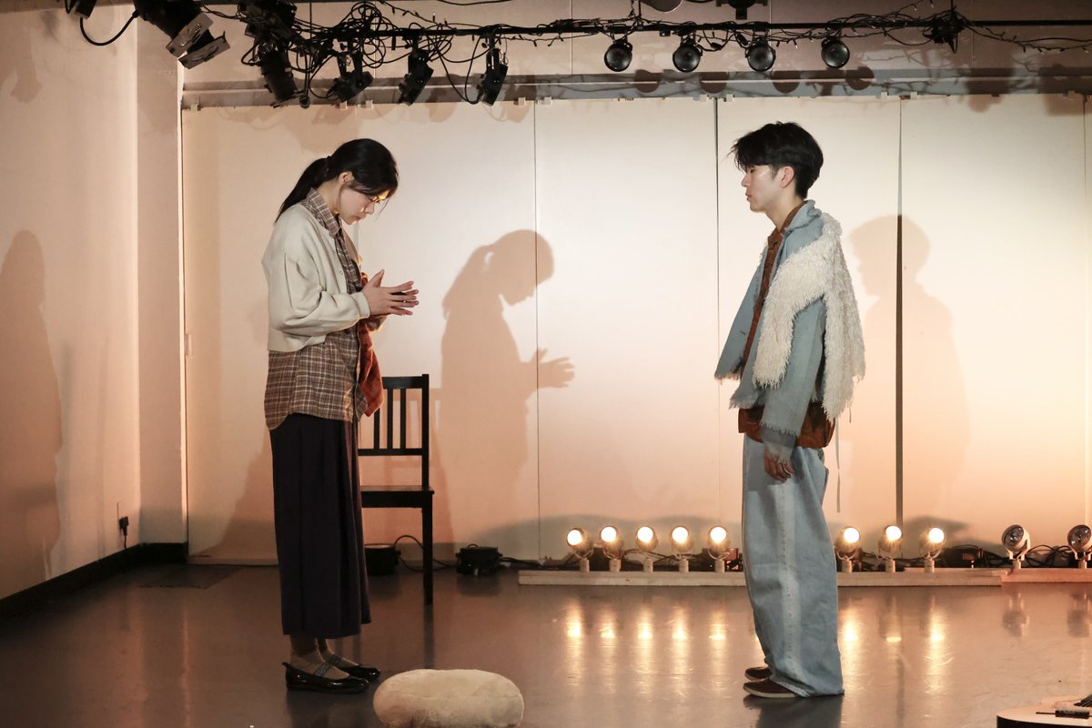 📸
遅ればせながら、『暮らしとペニス／音楽とヴァギナ』の舞台写真を公式WEBサイトに掲載いたしました。
hamuha.themedia.jp/posts/58298622…
撮影:明田川志保

サイト上に掲載していない写真も以下からご覧いただけます。（性器具が写っているものもございますので、ご注意ください。）
drive.google.com/drive/folders/…