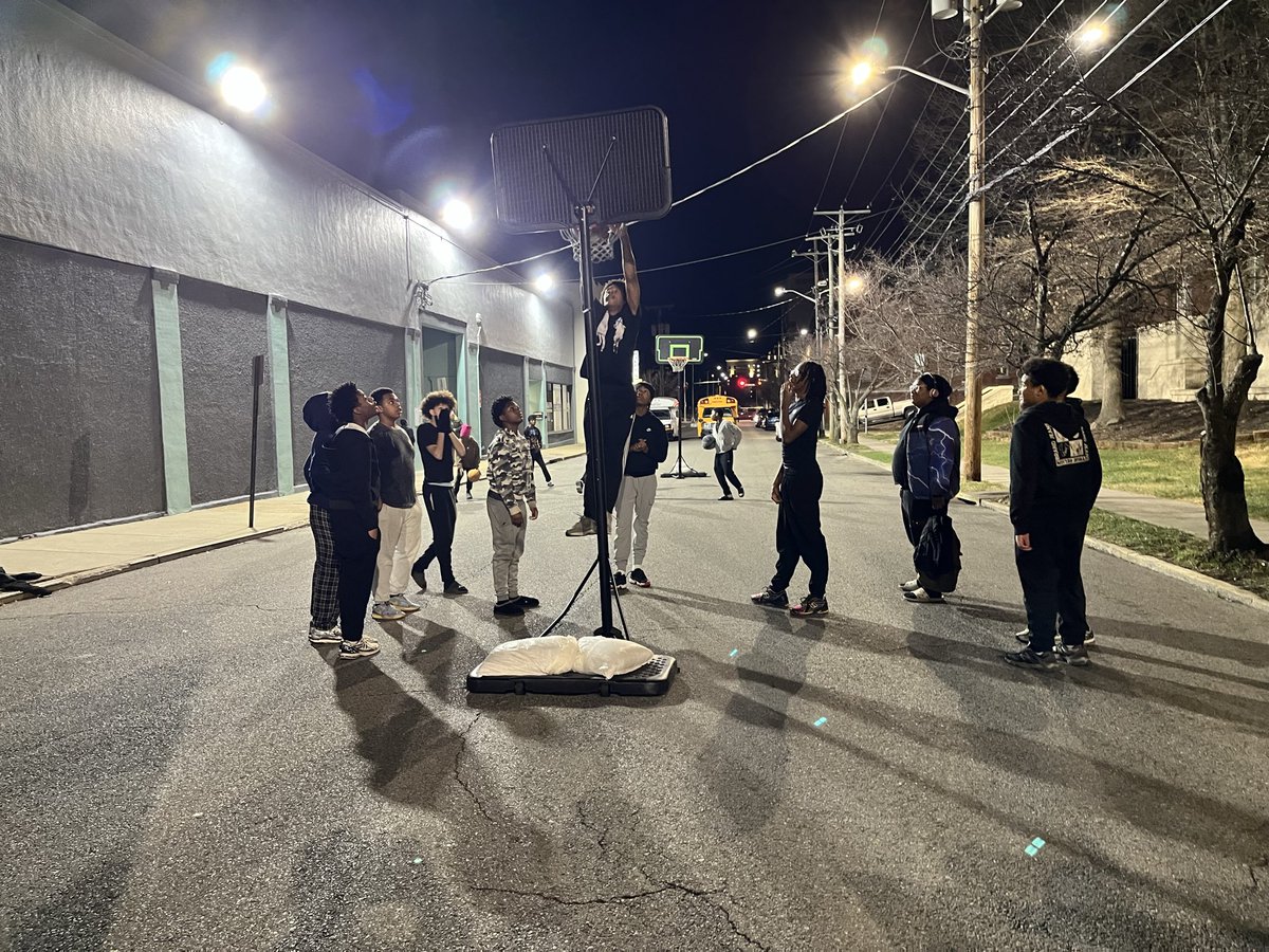 str8st's tweet image. Thank you Goodview Baptist Church for serving and helping sponsor the Straight Street Christmas party. Great night with amazing leaders.  Appreciate your continued prayers and support.