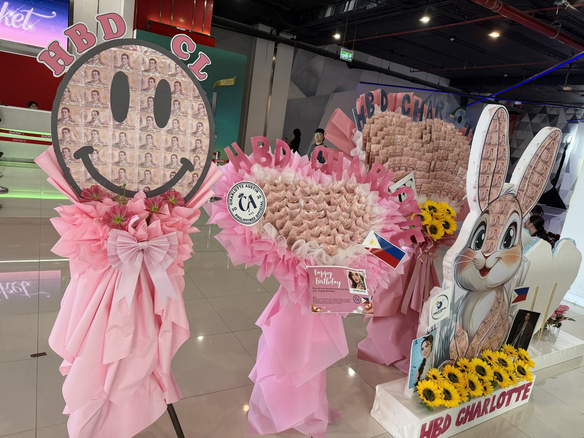 เค้าฝากให้เฝ้าช่อ อตฟ 🐰 ยังไม่หมดนะยังไม่หมด จัดทำอยู่ค้าบบ #สุขสันต์วันเกิด27ปีชาล็อต