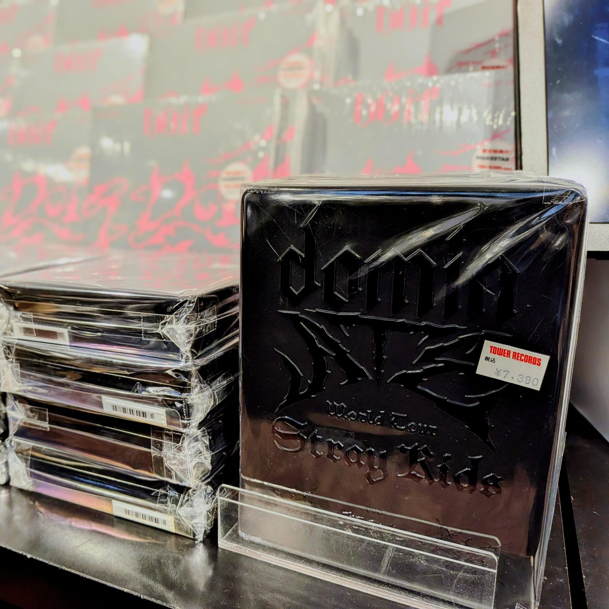 タワ渋kpop】 #StrayKids 『Stray Kids World Tour ＜dominATE SEOUL